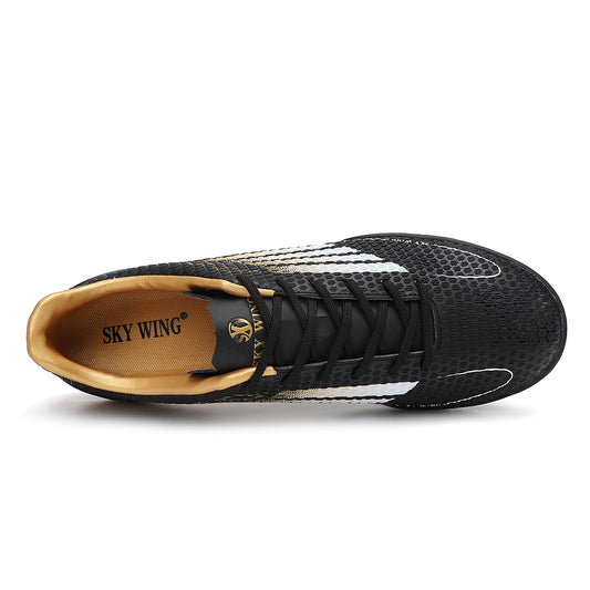 Juniors' SwiftWing Football Shoes