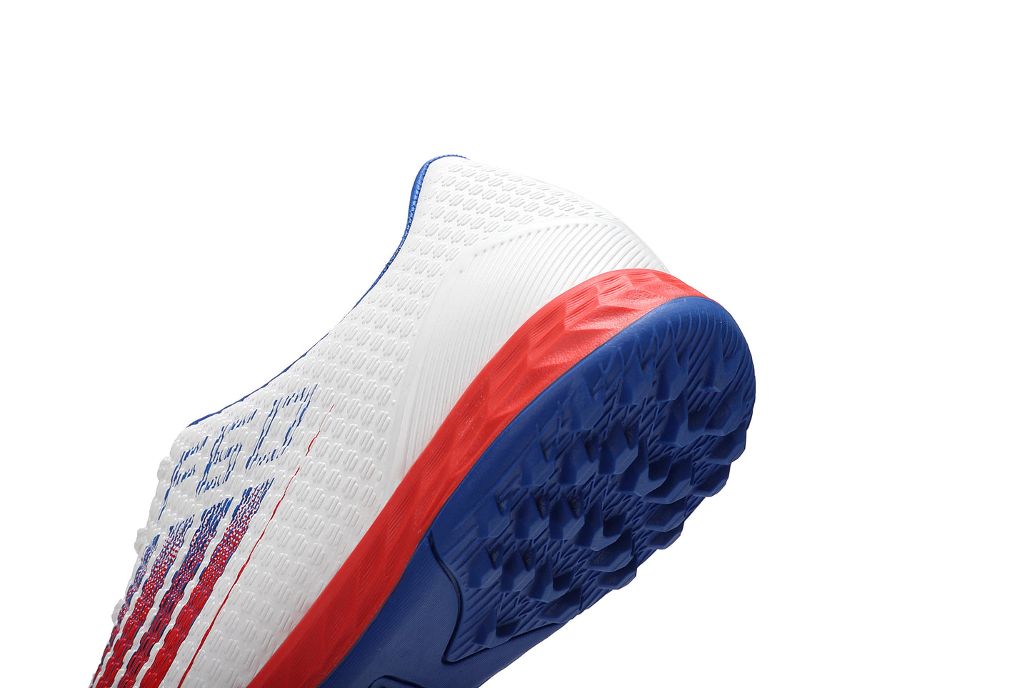 حذاء كرة القدم SwiftWing للناشئين