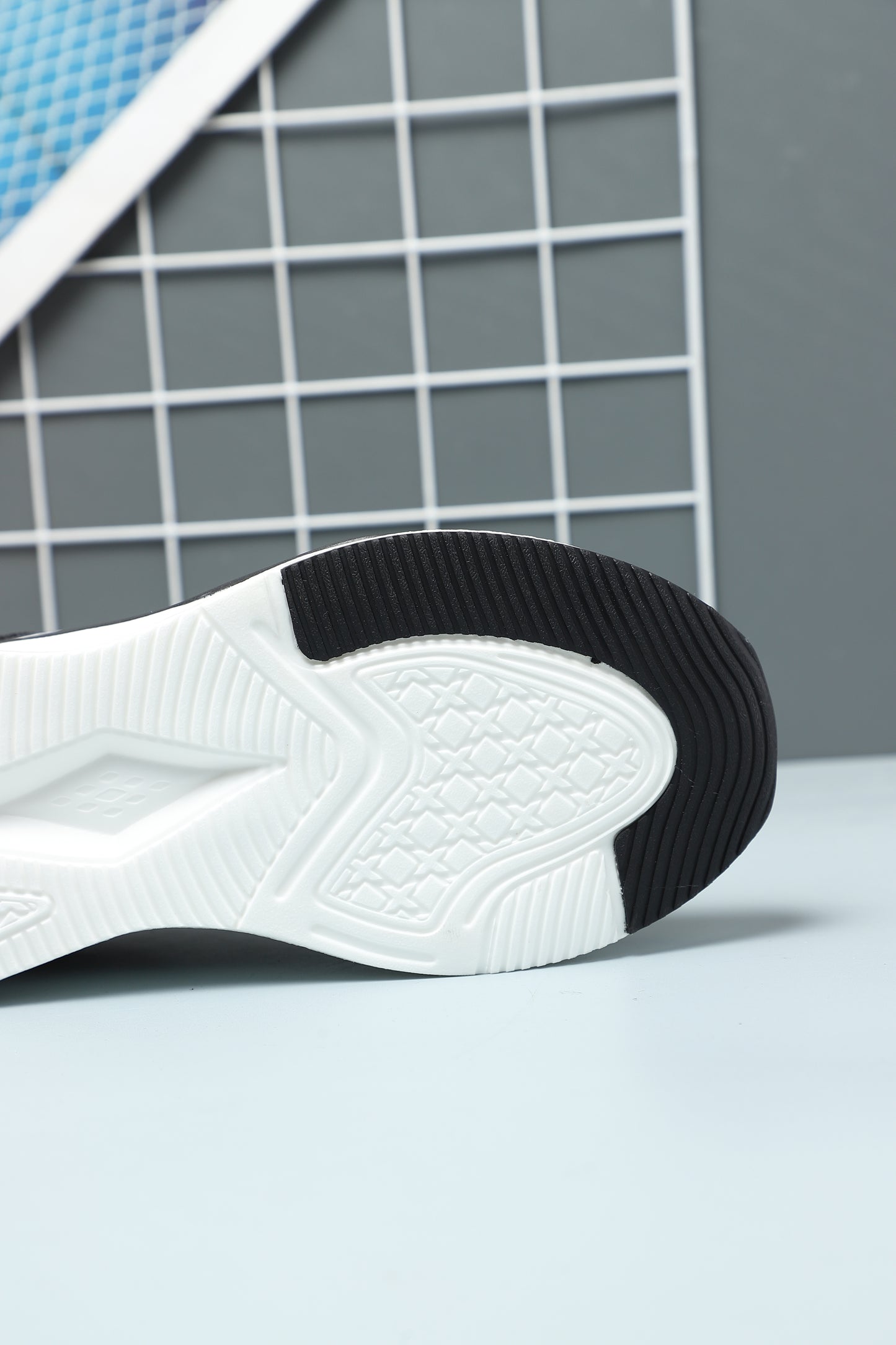 Men's LatticeOne Running Shoes