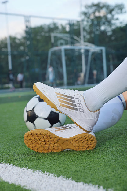 حذاء كرة القدم SwiftWing للناشئين